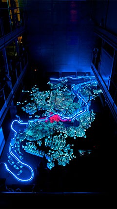 mostrare lo sviluppo urbano di una città con la luce