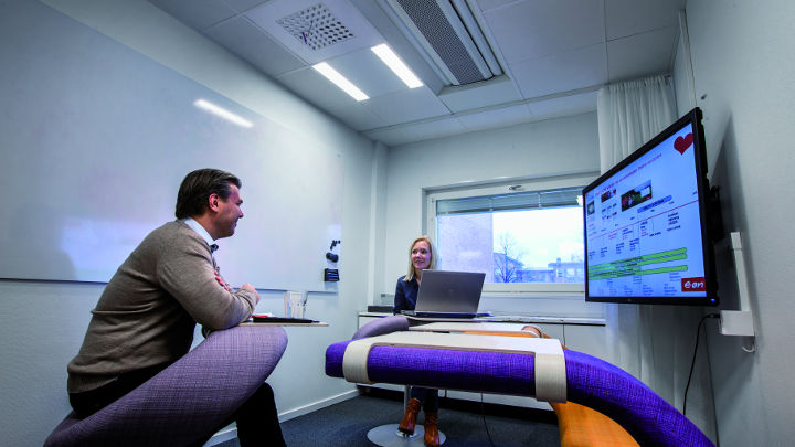 La sala riunioni di E.ON a Malmo, illuminata con le soluzioni per uffici di Philips