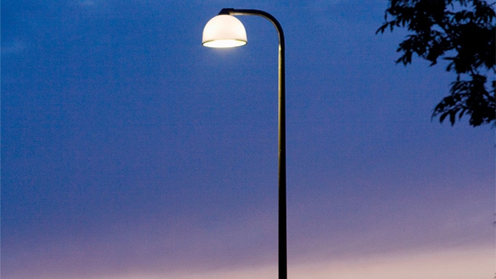 Illuminazione a LED per esterni di Philips a Holbaek, in Danimarca