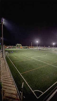 Campo sportivo a Rivas, in Spagna, illuminato da Philips 