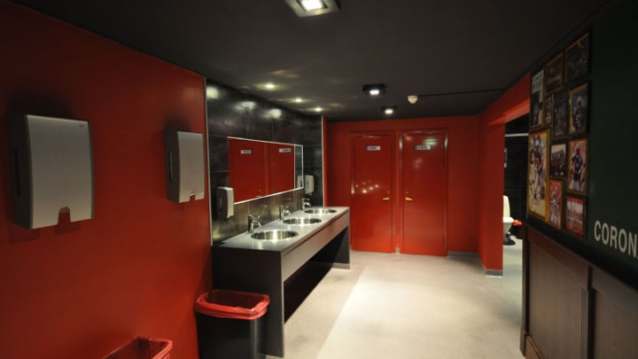  Philips Lighting ha illuminato i bagni di O'Learys