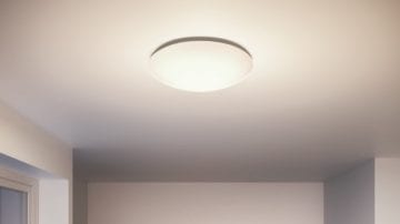 Plafoniera in un corridoio